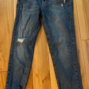 Old Navy boyfriend Jeans. Size 4